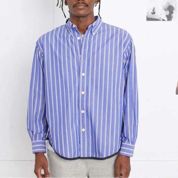 ISO Entireworld Giant shirt in small! - Picture 2 of 4